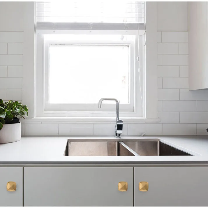 High Quality Gold Luxury Stainless Steel Kitchen Wood Cabinet Door knobs and Handles