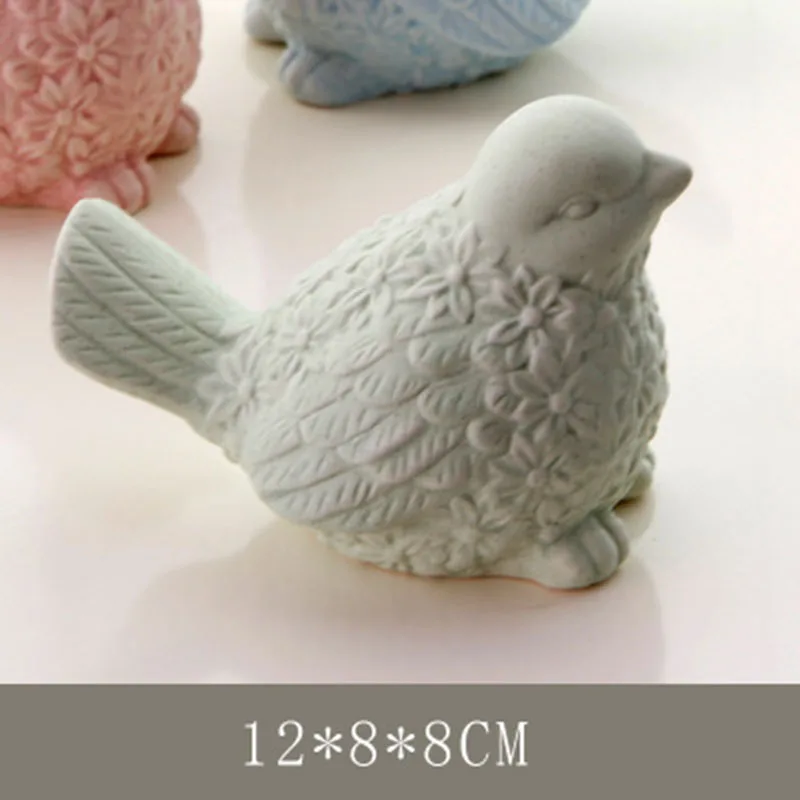 
European Style Rural Scrub Matte Ceramic Bird Magpie Craft Home Decoration Accessories Modern Desktop Small Ornaments 