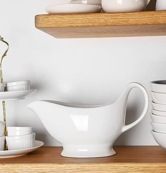 17 Oz Large Gravy Boat  Warming Sauces Picther White Fine Porcelain Saucier With Ergonomic Handle