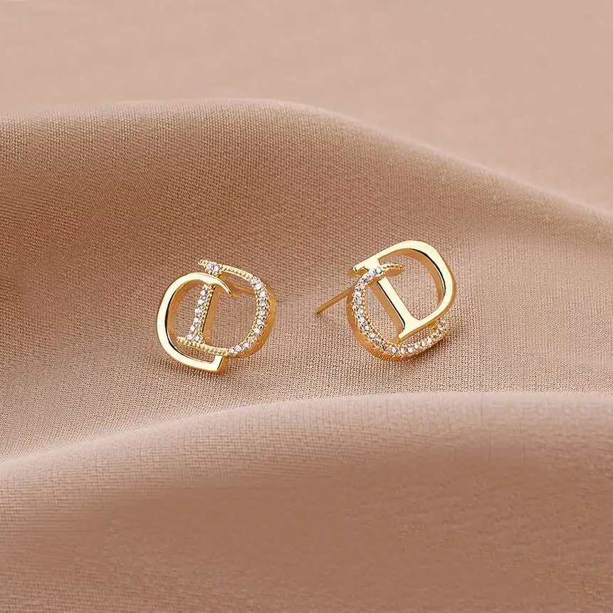 2024 Trendy Initial Letter Stud Earrings For Women Luxury Party Earrings Ear