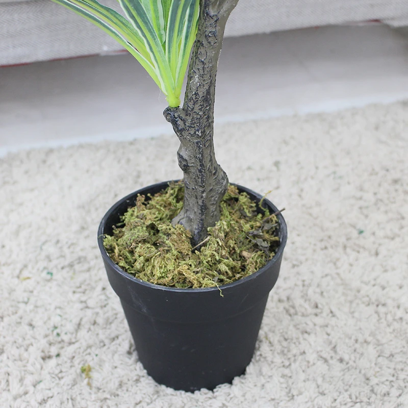 Factory direct sale indoor decoration lifelike artificial white grass tree leaves artificial plant