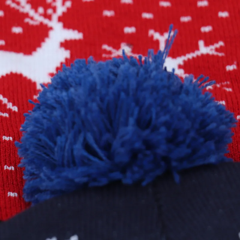 Winter Snow Sweater Knit Hat Christmas Light Up Knitted Beanie Hat Flashing Holiday for Women Men Kids Xmas Party Supplies