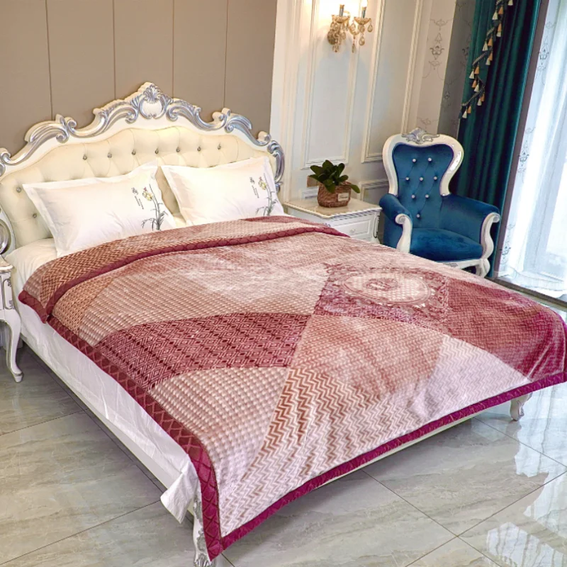 Luxury Home Textiles Winter Wool Blanket Custom Factory Pattern Colorblocking Sofa Bedding Printed Flannel and Mink Material