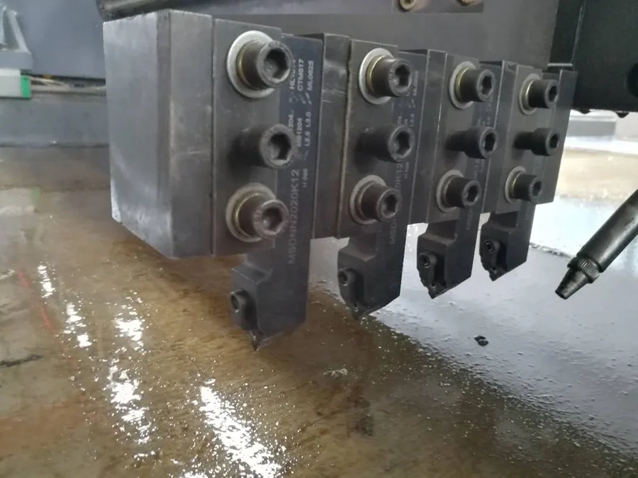 
CNC Hydraulic Sheet Metal And Aluminum Composite Panel V Groove Machine acp cutting and grooving machine machinery in china 