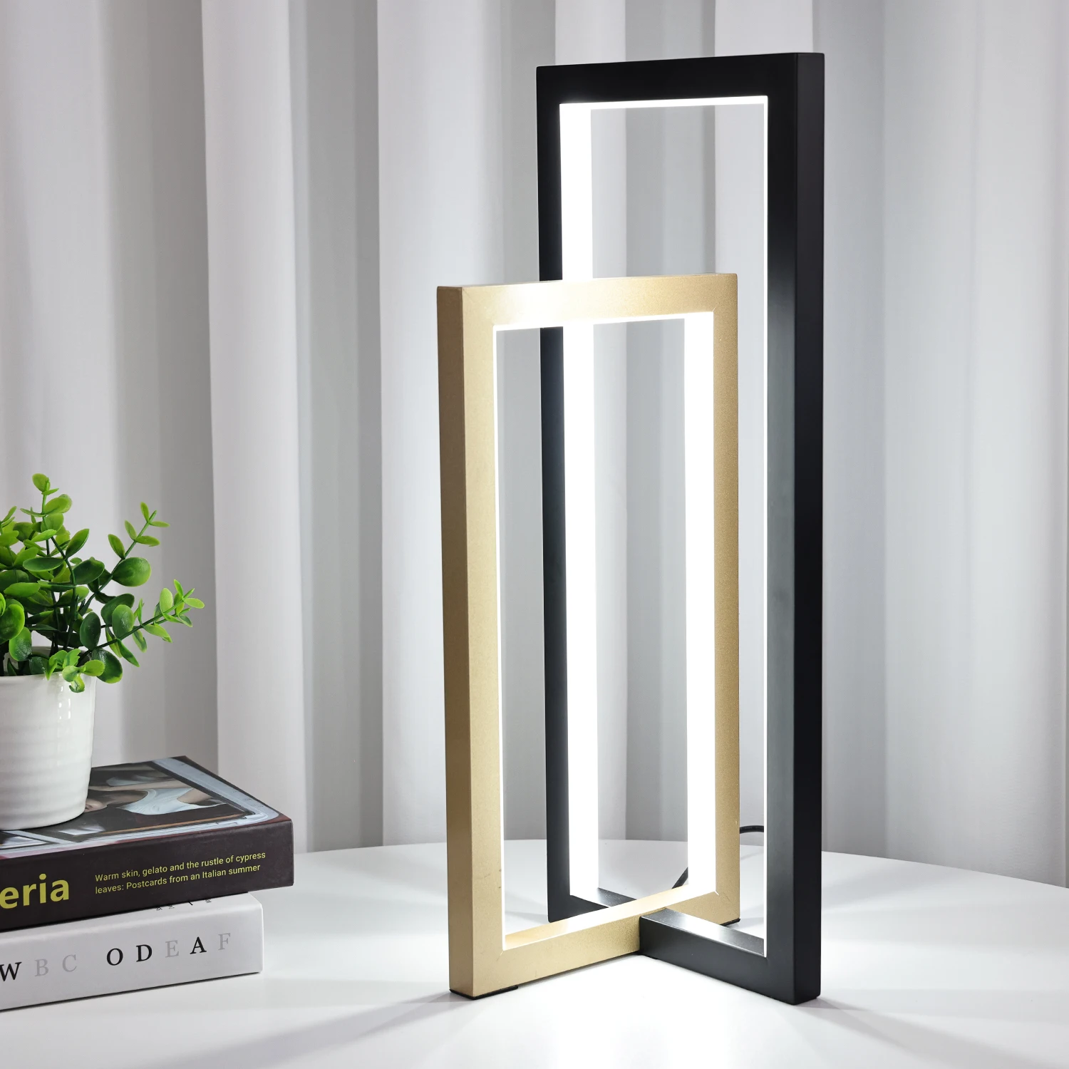 New design 3 step Touch Dimmable brightness square shape led reading Smart LED Night Light Desk Lamp for study student