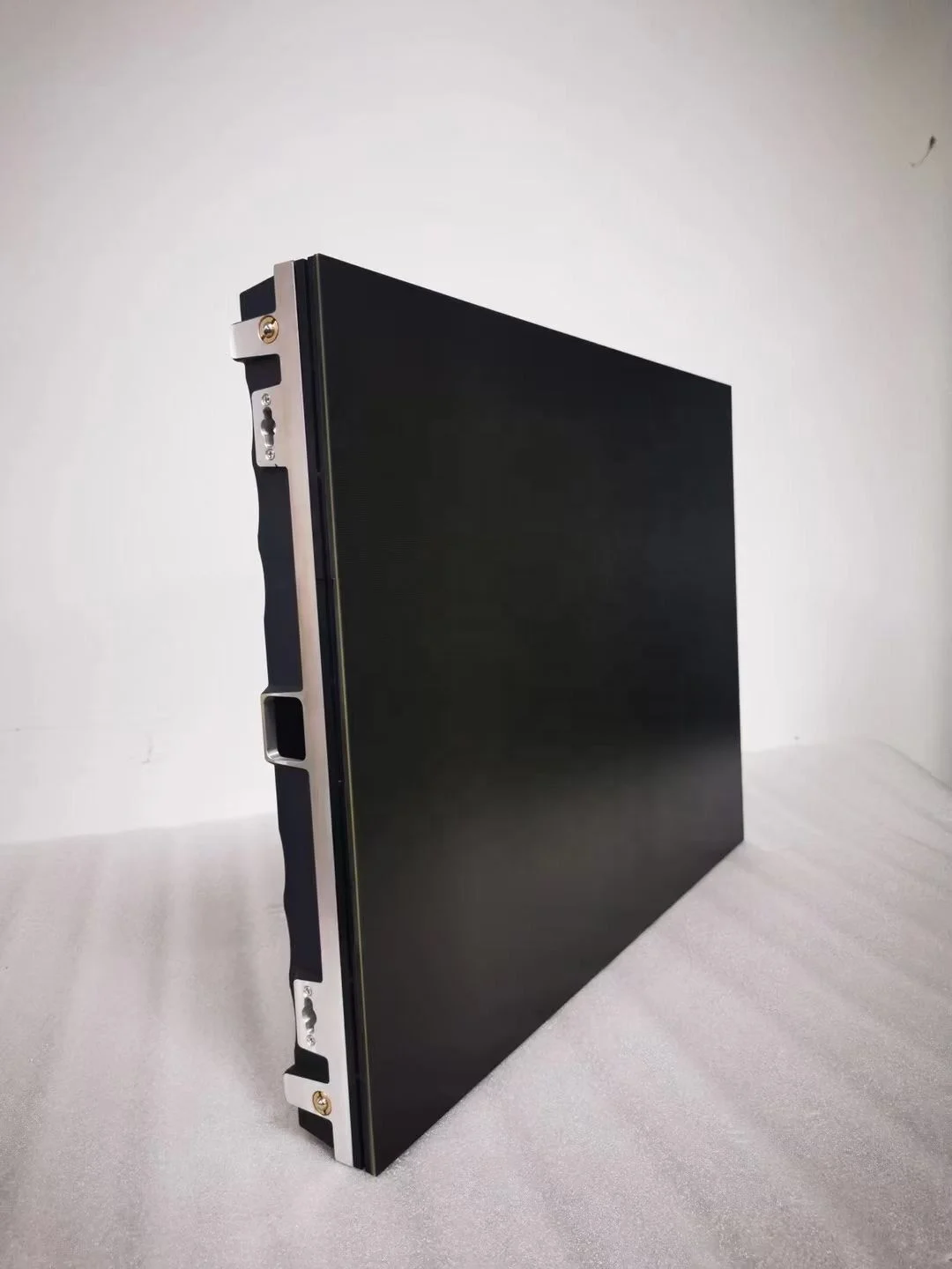 Factory Price Indoor Dance Floor Tiles Ultra Thin P2.6 P3.91 Interactive Led Floor for Wedding Party