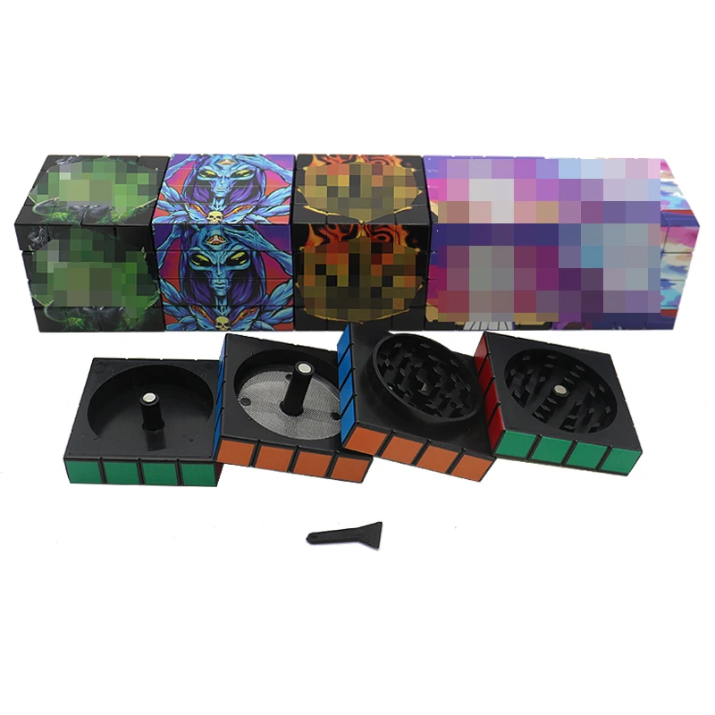 2022 New Design Square 4 Pieces Plastic Crusher Herb Grinder Wholesale Smoke Shop Tobacco Grinder Smoking Accessories