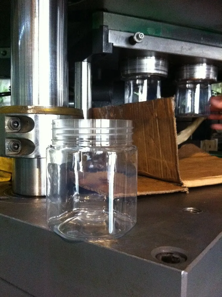 Plastic bucket making injection molding machine pet bottle blowing maquina sopladora de botellas machine