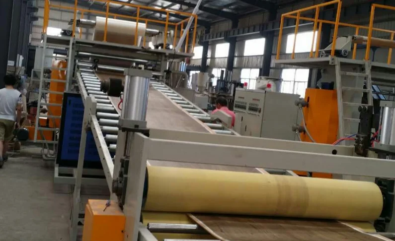 High Productivity and Quality  One Step Multi Layer SPC/LVT flooring extrusion line Beautiful and Vivid effect