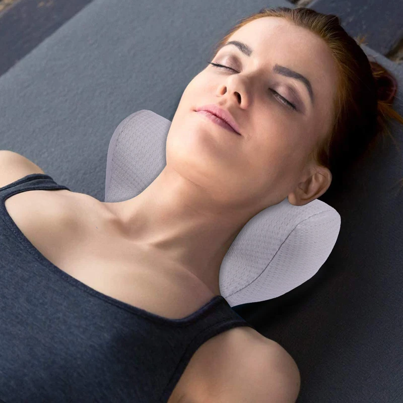 3D Neck Cloud Cervical Traction Pain Relief Wedge Pillow Neck Eva Material Back Stretcher Neck Rest Cervical Traction Pillow