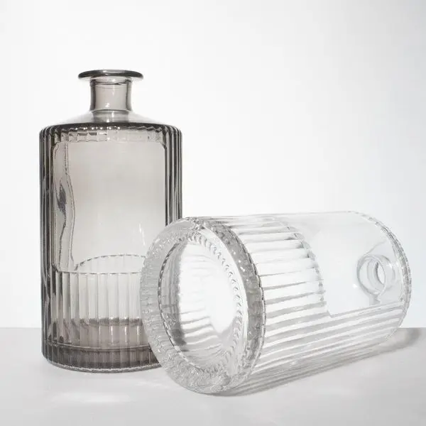 350ml 500ml 750ml High end soft drinks french evian mineral water glass bottle for beverage use