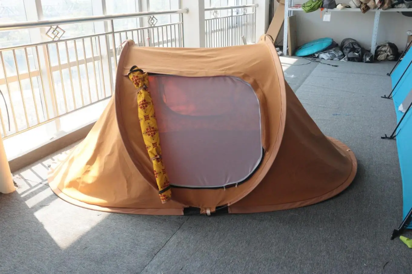 Hot sell pop up tent 2 layers automatic camping tent middle east Arab tents
