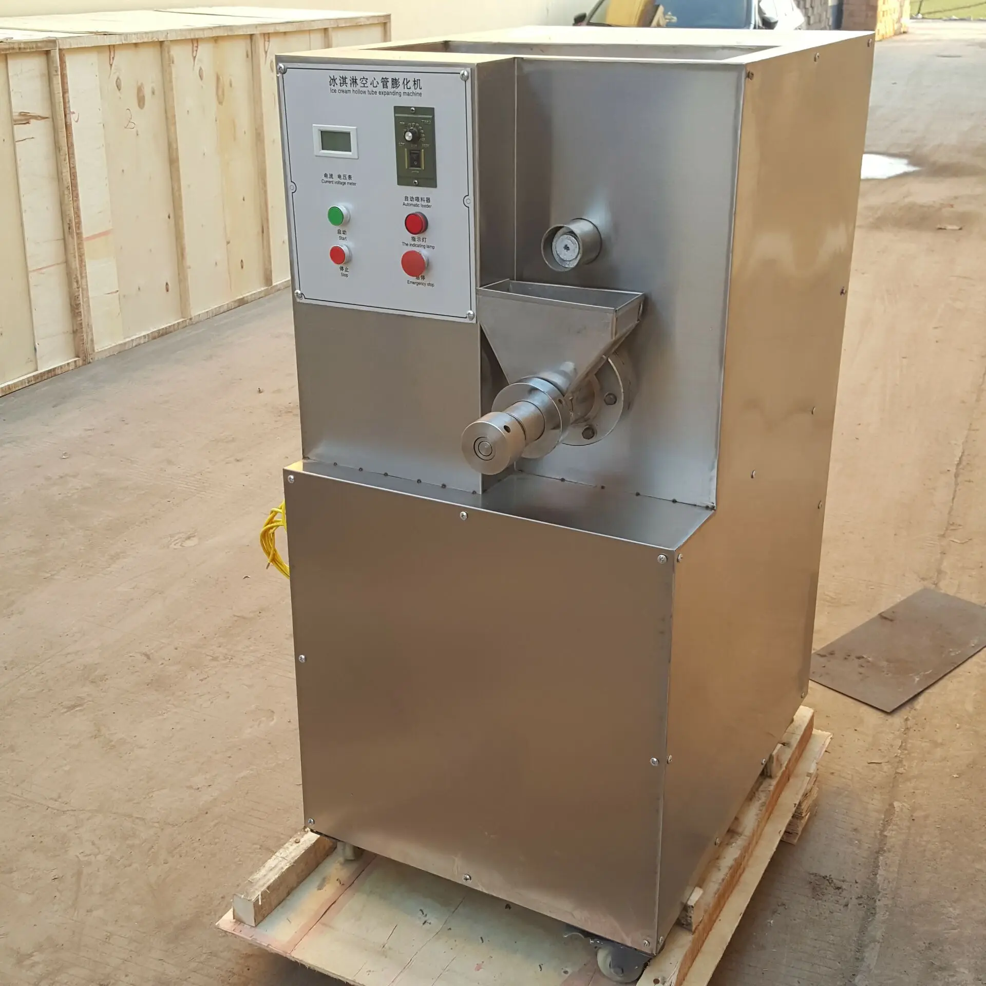 Automatic corn roaster corn puff making puffed corn snacks machine