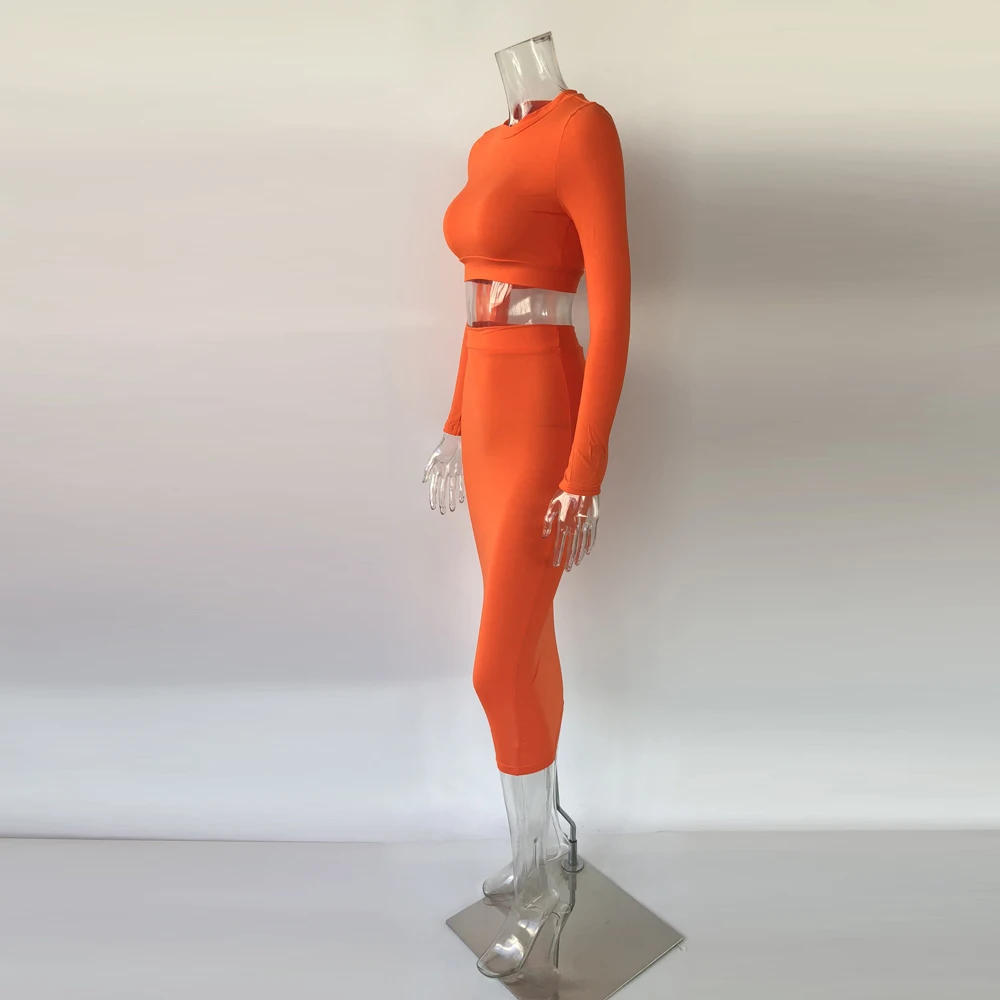 
8012 Women sets high quality long sleeve woman fashion summer two piece set dress crop top & casual skirt 