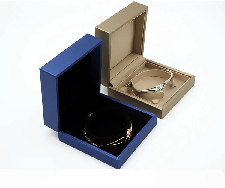 Wholesale Jewelry Box Factory Directly Custom Pu Leather Jewelry Set Box Velvet Ring Box With Logo