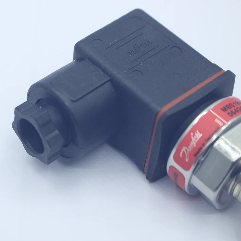 Датчик давления Danfoss MBS1900 064G6531 064G6502 064G6522 датчик
