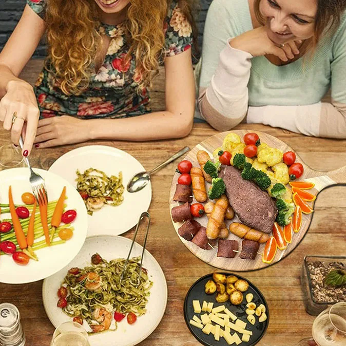 Customized Circular Wooden Bread Board Lovesickness Wood Cutting Board with Solid Wood Handle Wholesale Vegetable Cutting Board