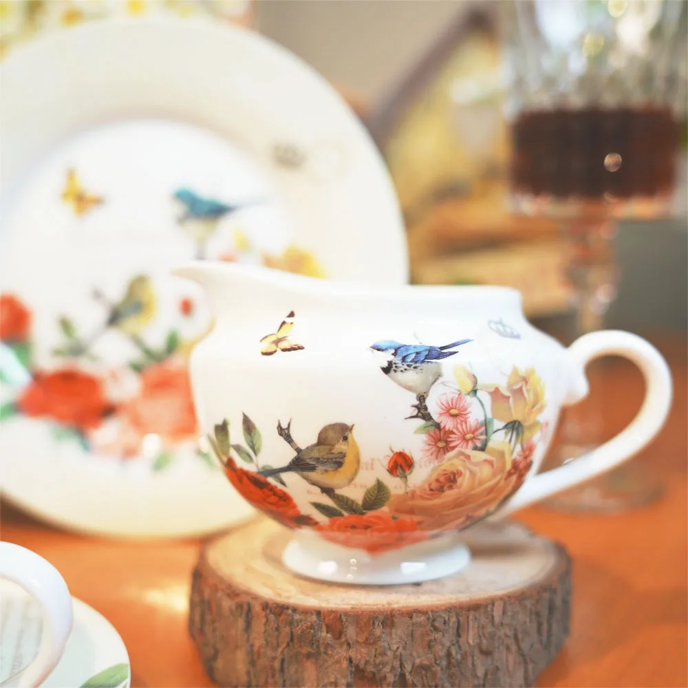 Stechcol  Wholesale Creative Dinnerware Fine Bone China Ceramic Milk Pot Creamer Jar gravy boat