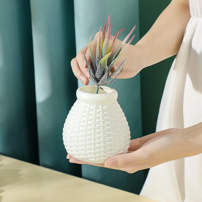 Hot Sale New Design Nordic Style Modern Creative Simplicity Living room Decoration Flower Container Plant Vase Plastic