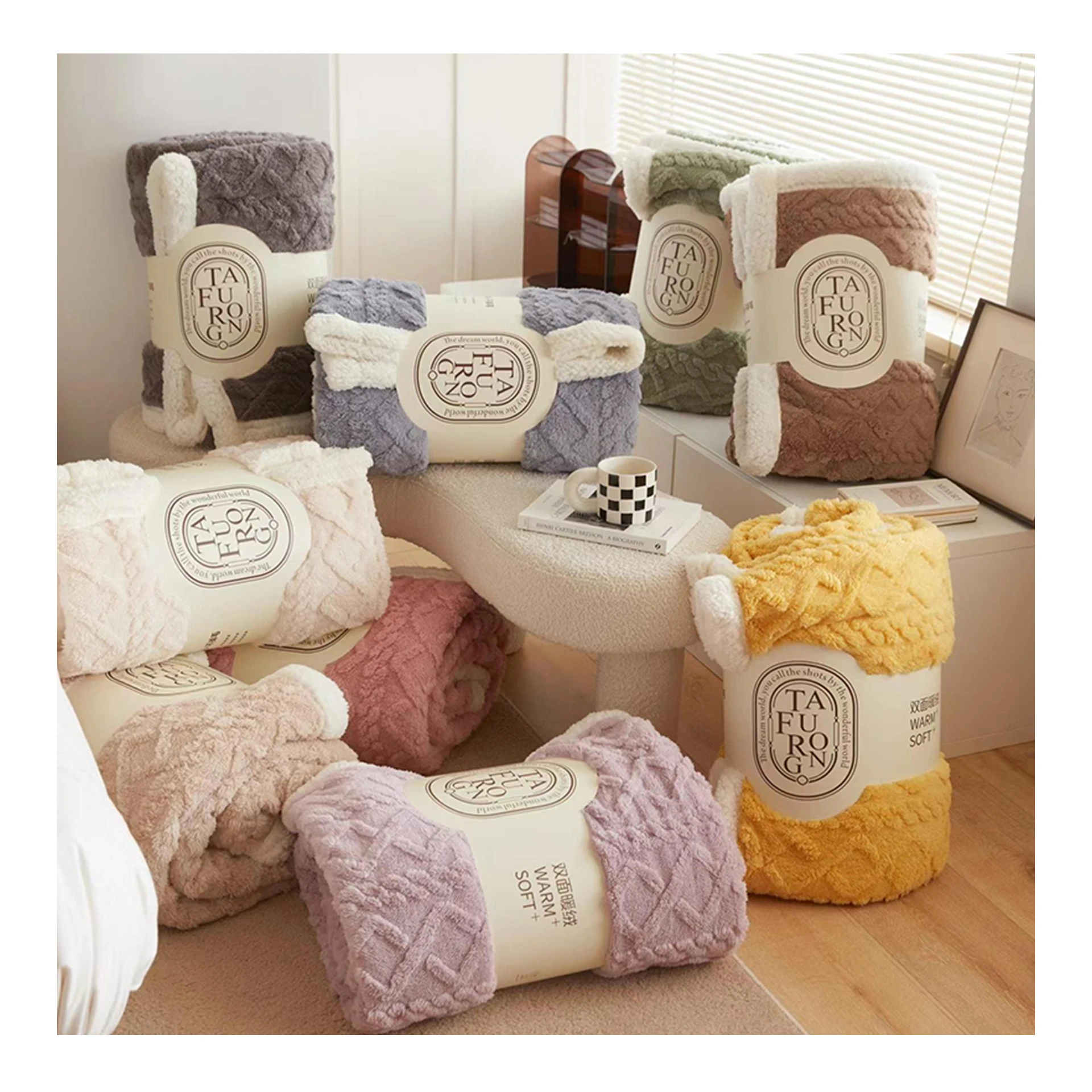 Современный дизайн оптовая продажа Коралловое Фланелевое Флисовое одеяло для кровати с принтом логотипа на заказ покрывала