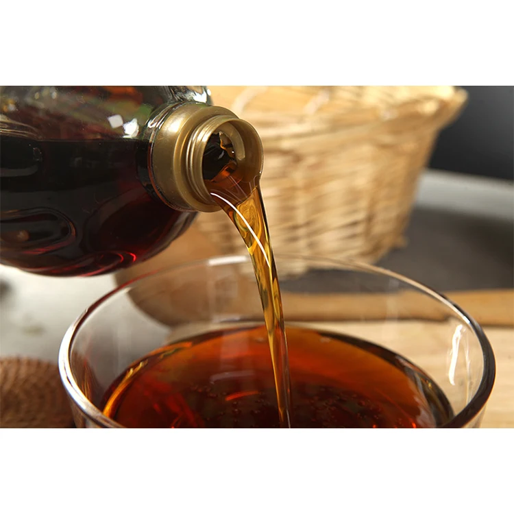 High Quality Refined Sesame Cooking Oil Available in Bulk or Plastic Bottle Packaging for Sale