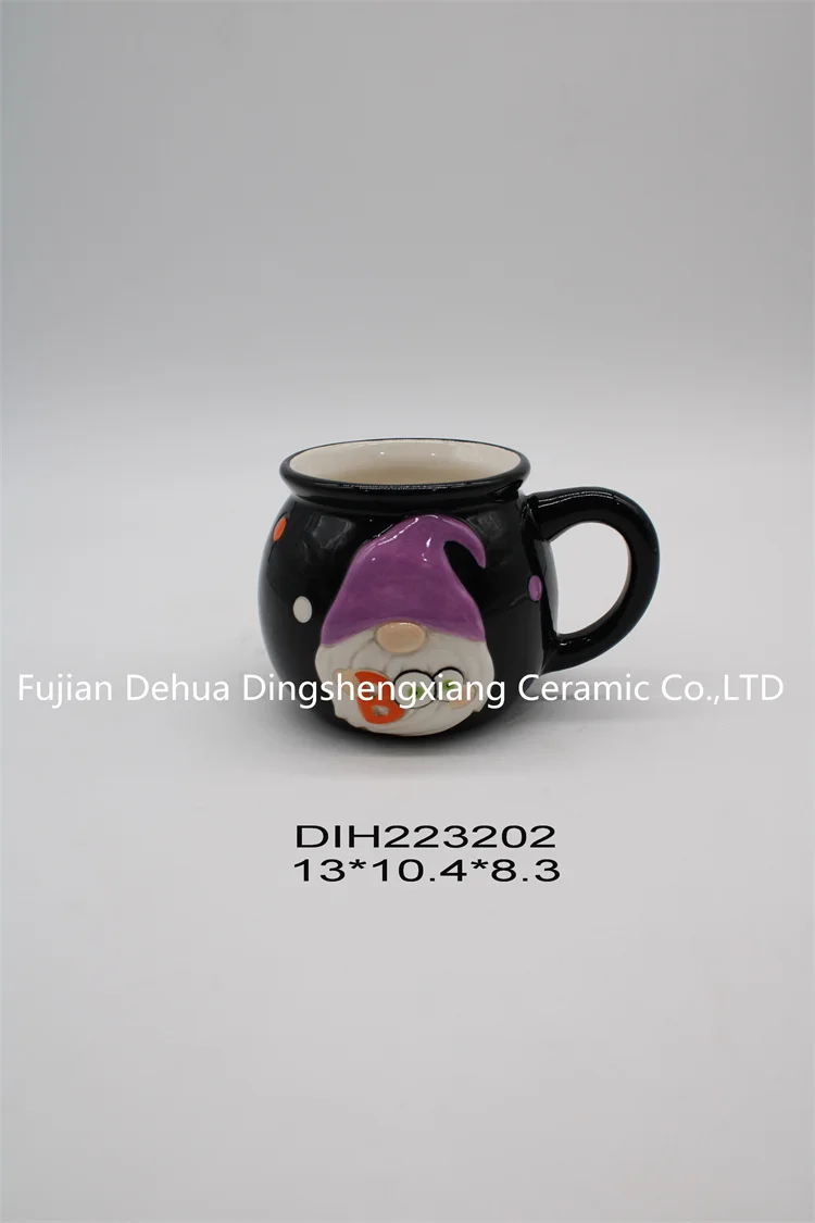 Promotional cheap restaurant christmas design hand painted porcelain ceramic milk jug