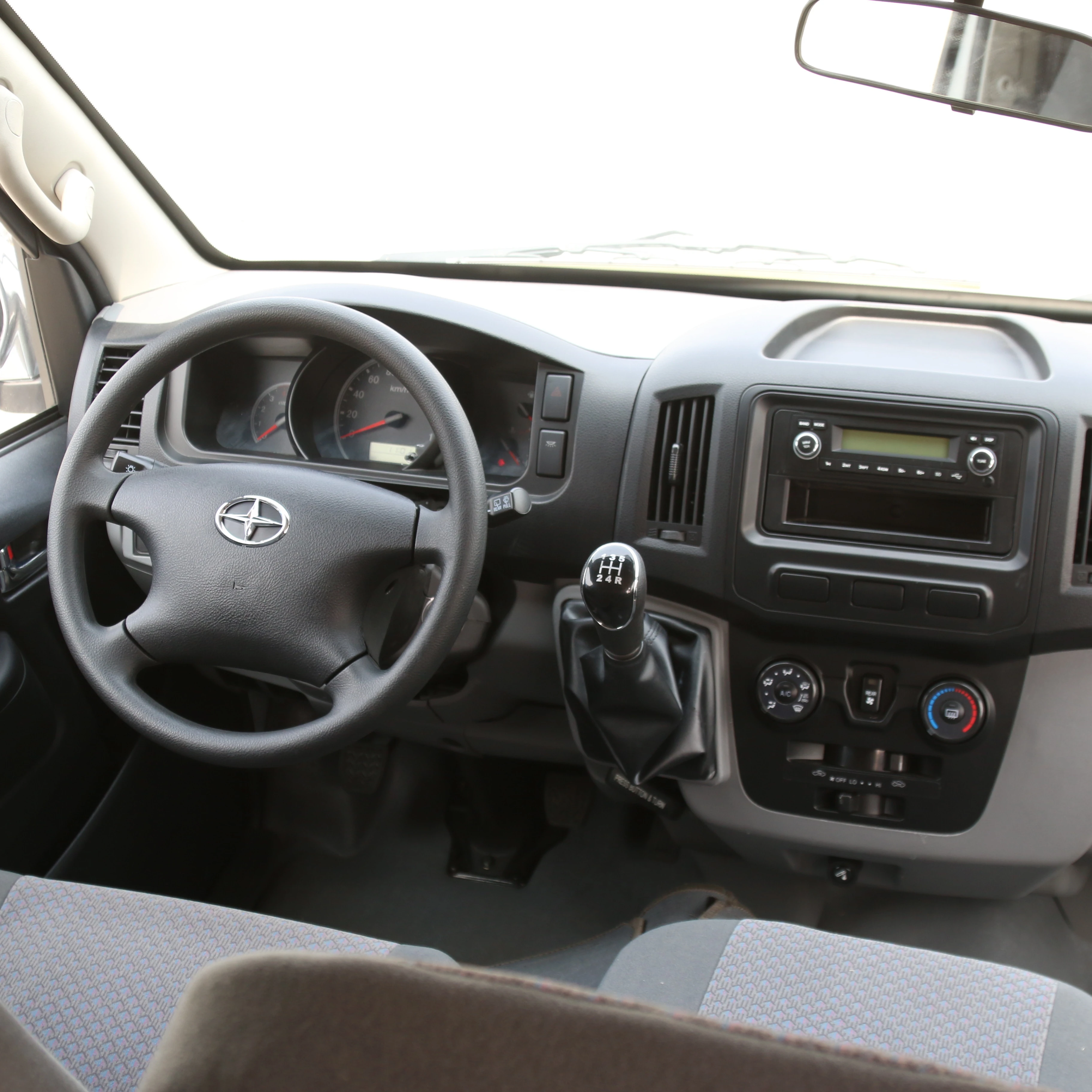 Mini bus passenger mini van with 18seats