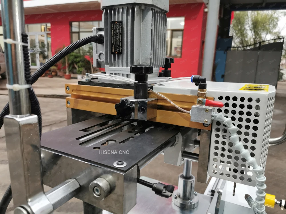 Алюминиевый копировально-фрезерный станок для алюминиевого окна машина по производству