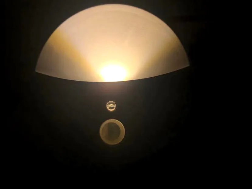 Auto Sensor Night Light Plug-in Energy Saving LED Light Bedroom White USA,EU PLUG