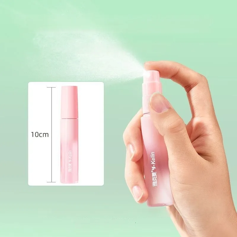 17ml Portable Pocket Oral Breath Fresheners Spray Mouth Spray, Cool Mint and White peach Flavor for Bad Breath and Dry Mo