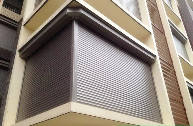 Outdoor Windproof Sunshade Aluminium Alloy Blades Roller Blinds Shutters Automatic and Security Rolling Shutters for Window