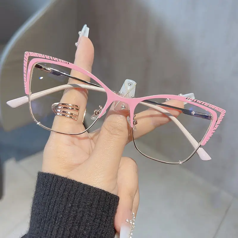 Metal Cat Eye glasses frames Fashion Eyeglasses Design Frame Ladies glasses Custom Standard Good Price Optical Glass Lenses