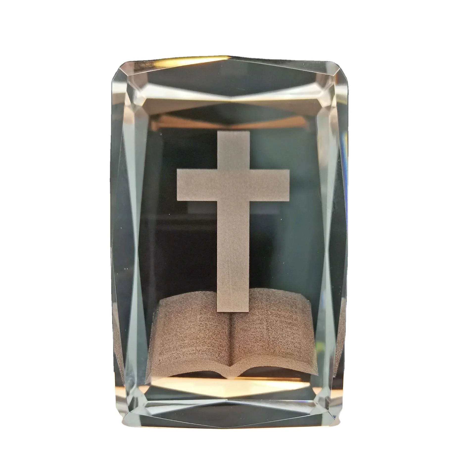 Souvenir Prayer Cross Gifts Laser Engraved 3d Crystal Cubes Religious for Christian Wedding Decorative Gifts