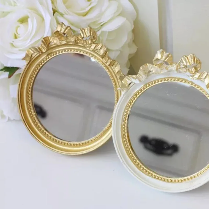 Christmas New Year Gift Nordic Home Decor Resin Crafts Creative Vanity Cute Round Makeup Mirror