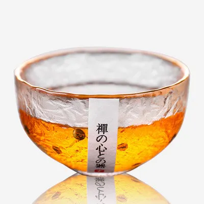 Высококачественная чашка с золотым ободом