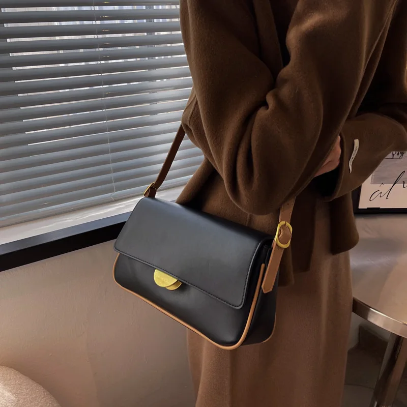 2022 Factory Direct Selling Simple Retro Bags Versatile Messenger Underarm Bags fashion shoulder handbag for woman girl