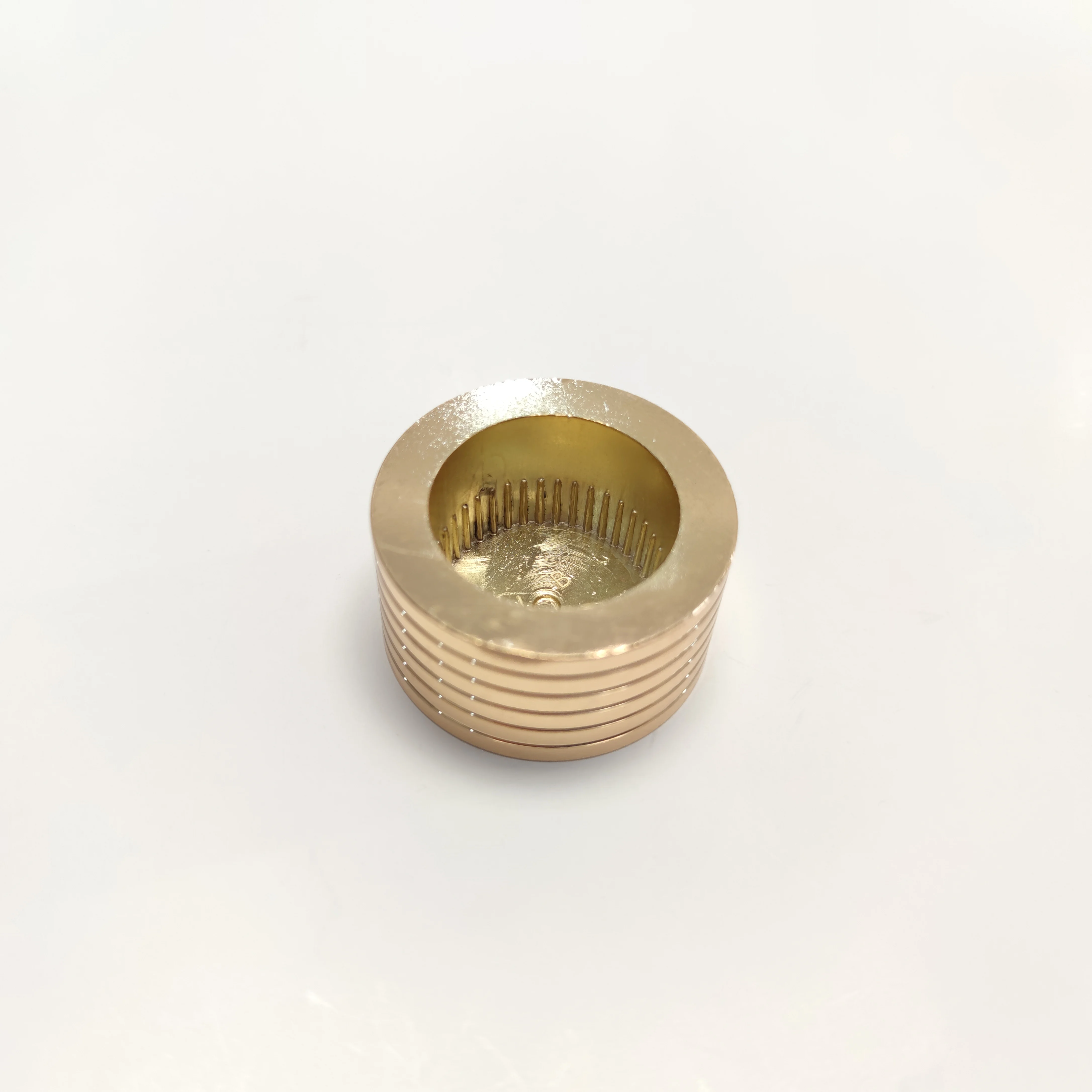 Wholesale Aluminum Top Wine Bottle Custom Zinc Alloy Zamac Metal Cap