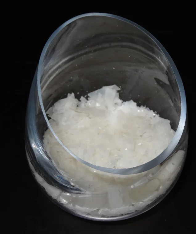 anionic surfactant with alkane sulfonate internal anti-static agent for PET