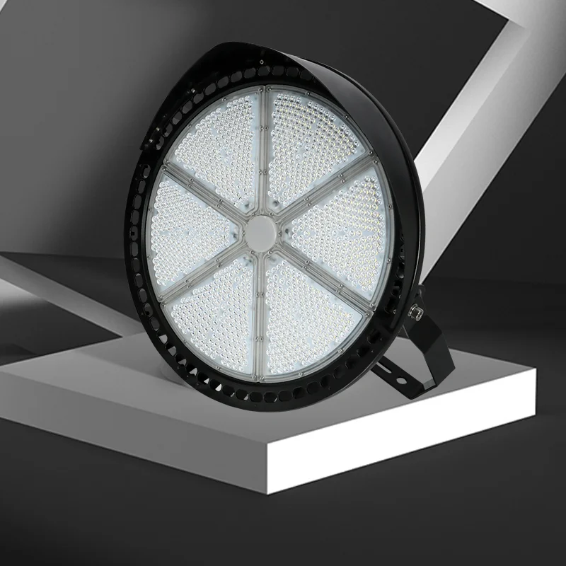 China Factory Best Quality Solar Waterproof Dust Proof High Quality 1000w Sport Light Stadium Light For Football Stadium