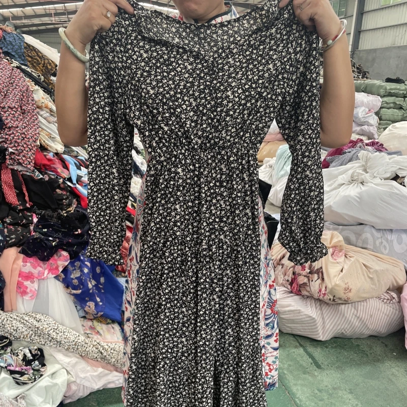 EVE Wholesale Silk Dress Used Clothes Summer Bales Japan Used Clothing Skirt