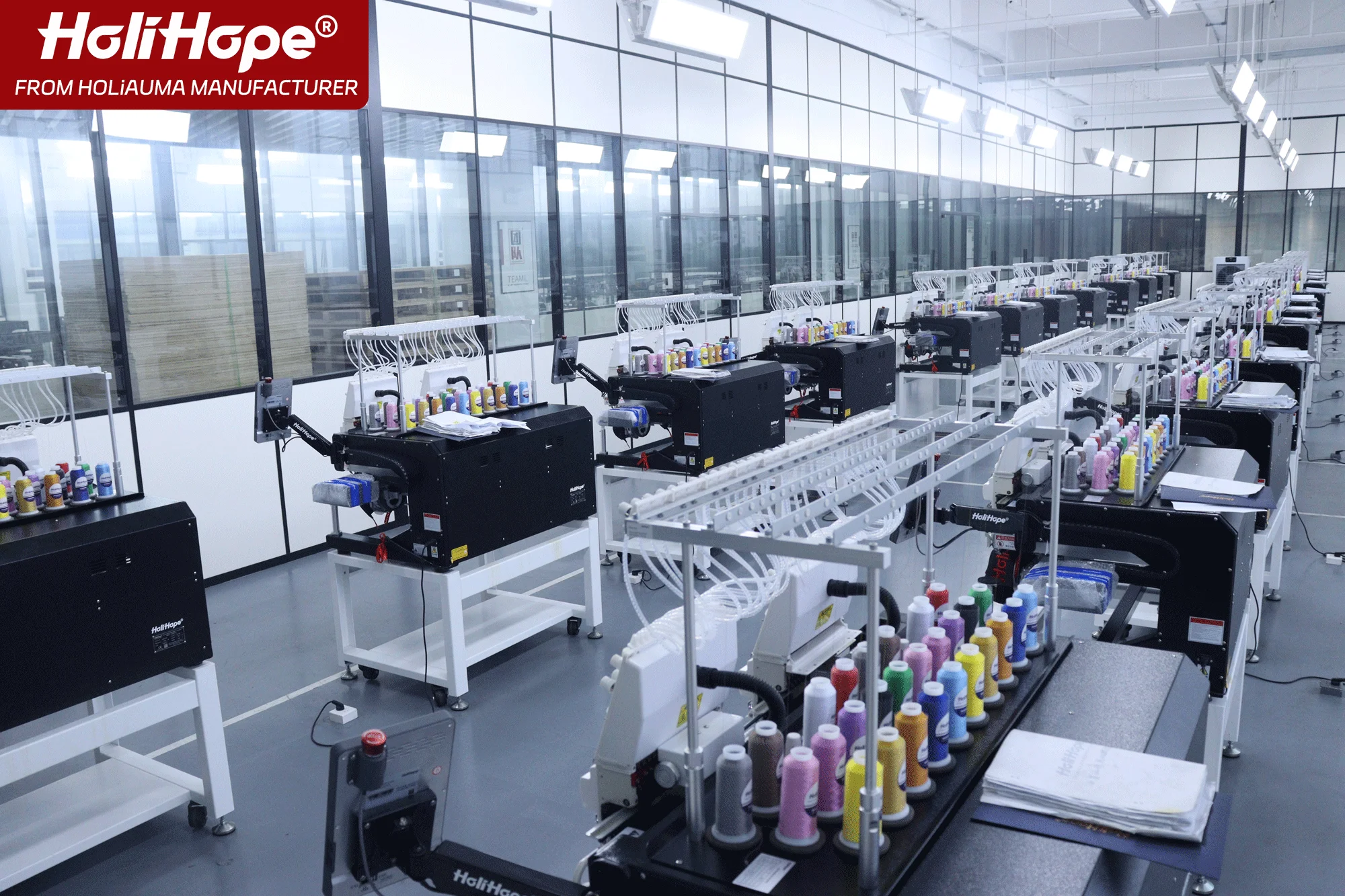 15 Needles 400*500mm Cap/T-shirt/Flat Embroidery Machine 2 Head 10 Years Motor Embroidery Machine For Sale Like Tajima Barudan