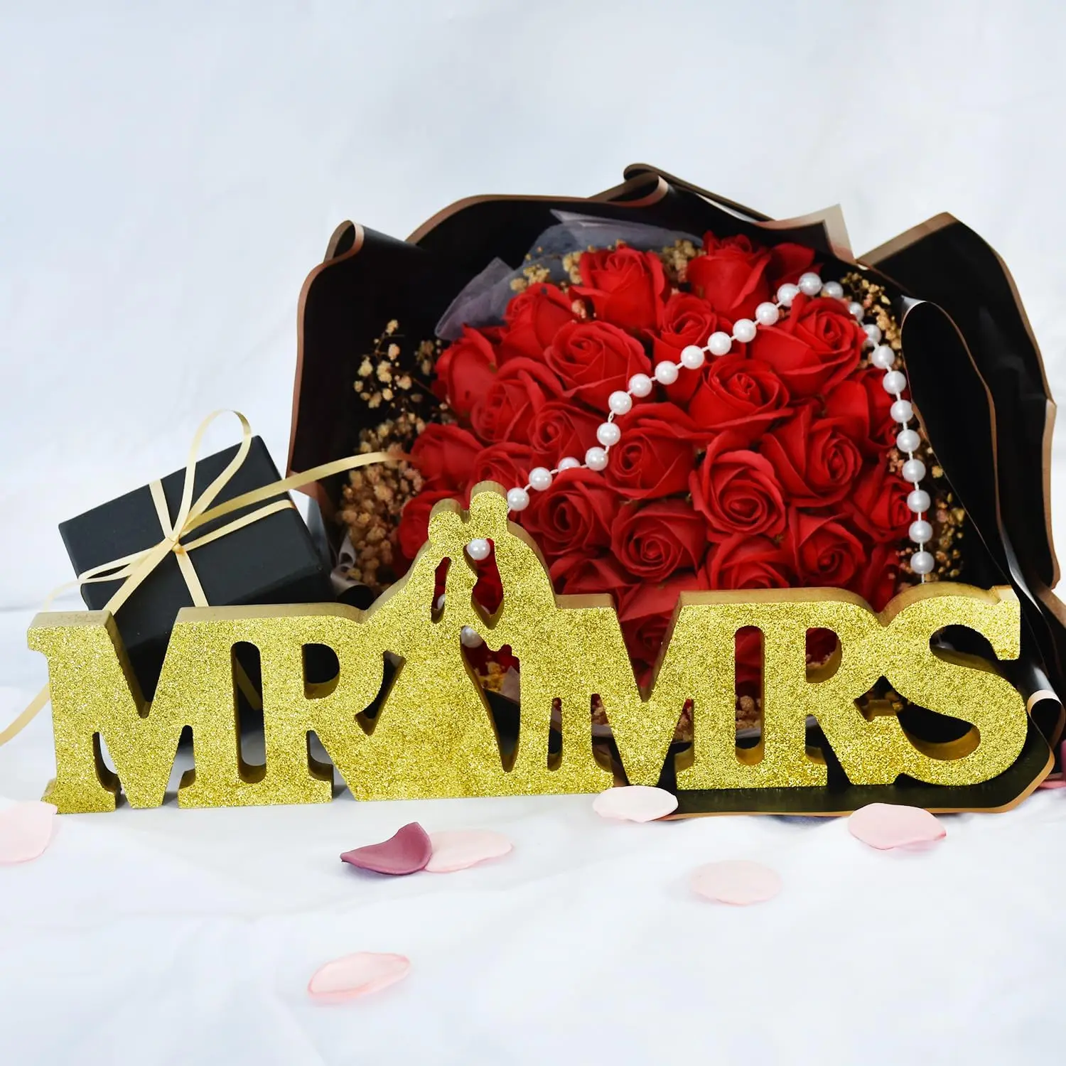 Mr & Mrs Sign Wedding Signs Sweetheart Table Decorations for Wedding Photo Props Party Banner Decoration Mr  Mrs Wooden Sign