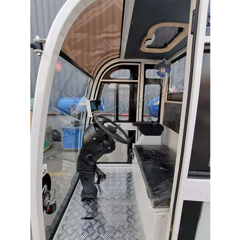 Driving sweeper dust garbage dust tree leaves electric sweeper community road and street cleaning vehicle