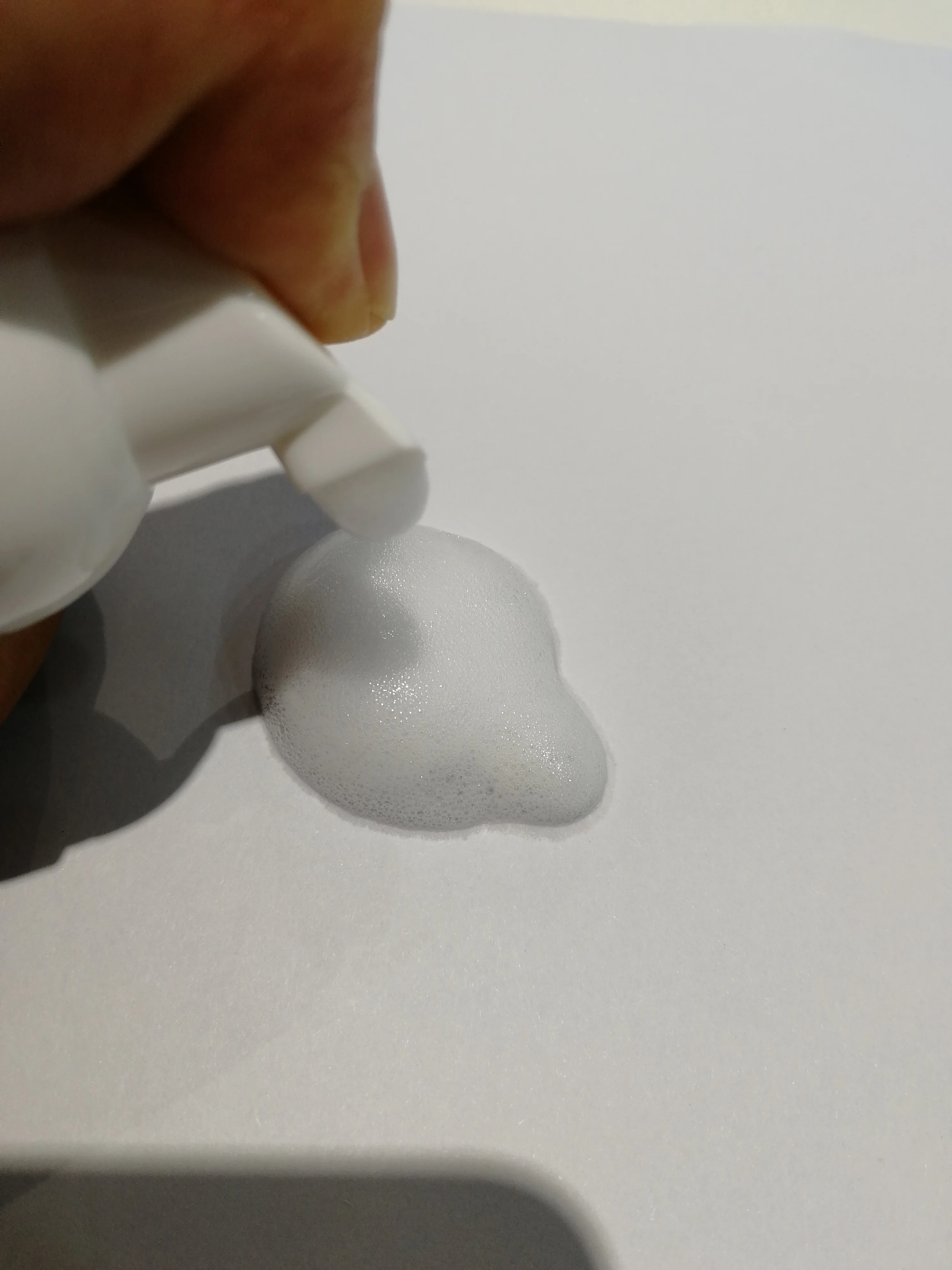 hot sale tooth care mousse liquid strawberry flavor fluoride free elephant kids bunny teeth whitening toothpaste oem