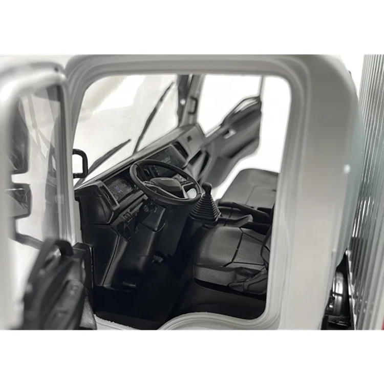 Orders Over USD 1000 Free Auto Parts Model Car models 1:18 For ISUZU ES5 White one