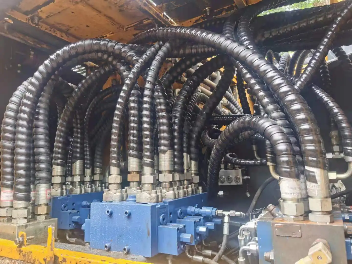 China made HYDRAULIC ROTARY DRILLING XR280D XR360E XR400E XRHS1050 XE220E Drilling rigs for sale