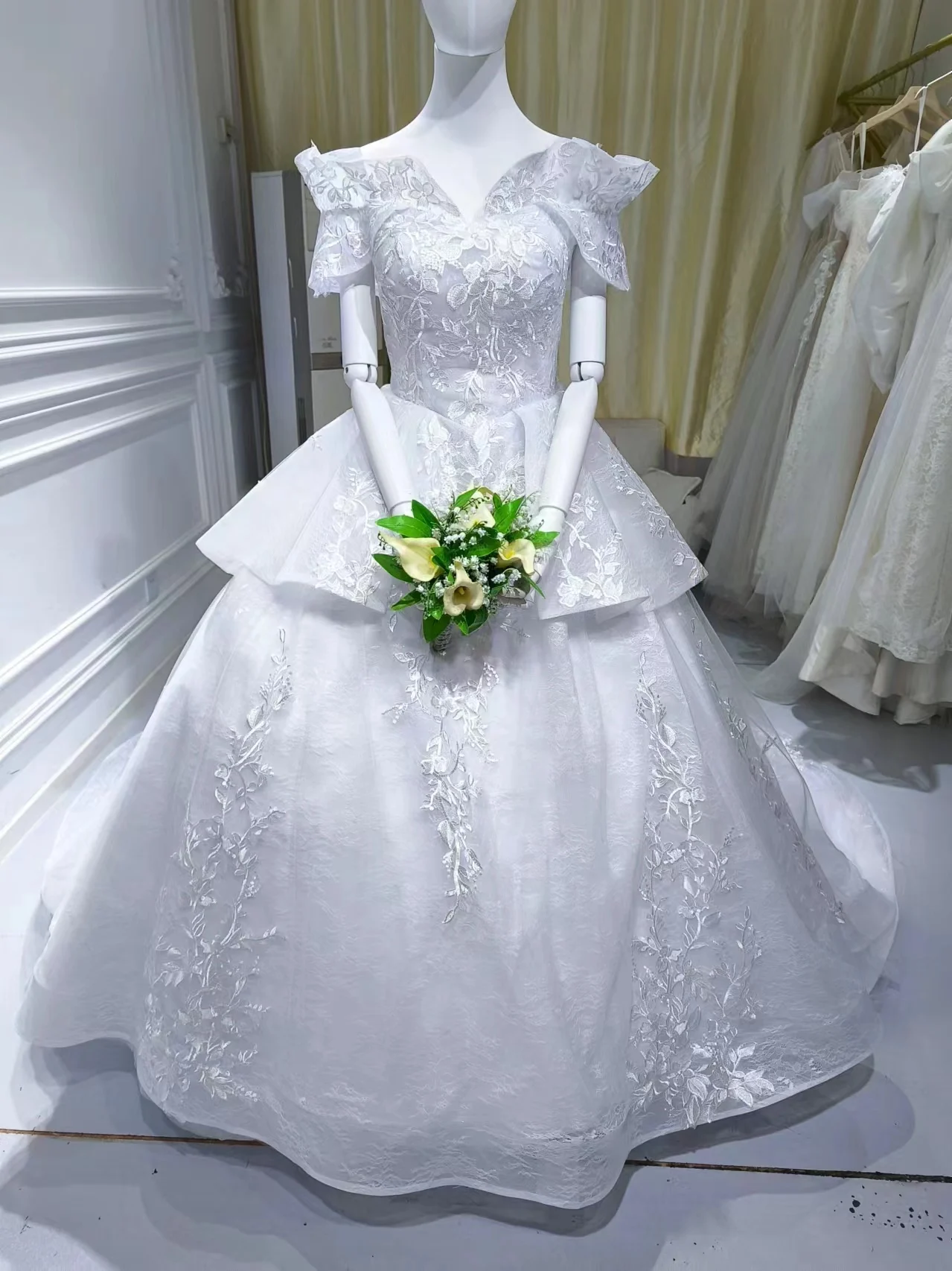 S040N  2025 main wedding dress bride French trailing starry sky forest dreamy fairy wedding dress