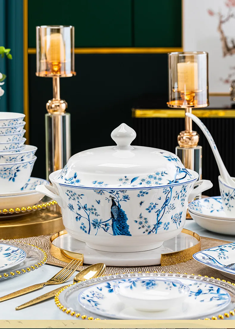 Deluxe Edition Twenty Eight Pieces Set Chinese Blue And White Hand Painted Enamel Tableware Set
