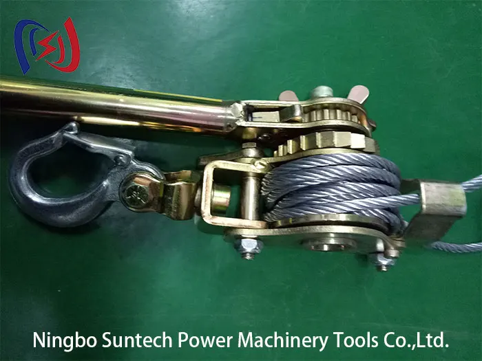 Heavy Duty Manual Ratchet Wire Rope Tighter Steel and Wood Safety Lifting Tools with Stable Performance Cable Puller