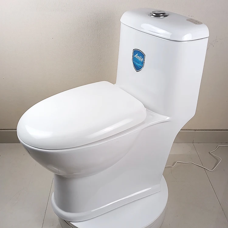 Cambodia water saving one piece wc toilet bathroom small size sanitary ware toilet equipment